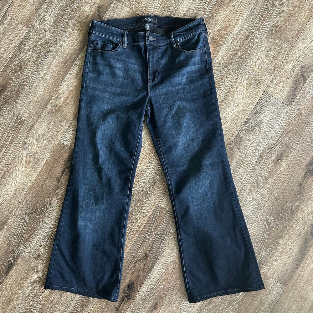 Liverpool women’s Boho western lucky boot cut petite size 12/31